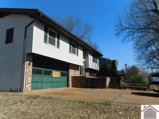 209 Reid Cir, Paducah, KY 42003