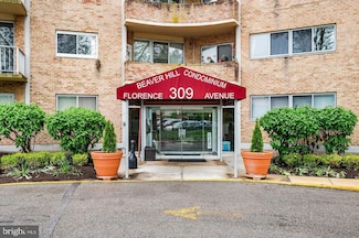 309 Florence Ave Unit 414-N, Jenkintown, PA 19046