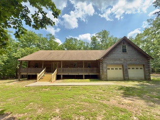 225 Coburn Ln, Appomattox, VA 24522