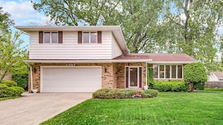 1307 Azalea Dr, Munster, IN 46321