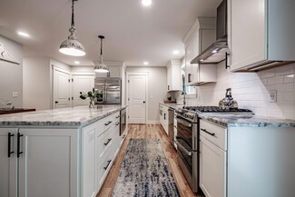 8 Tyler Dr Unit 32, Falmouth, ME 04105