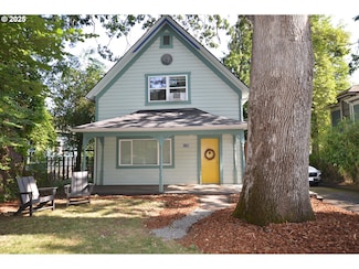 1210 Eugene St, Hood River, OR 97031