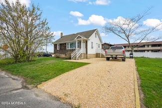 218 Channel Dr, Point Pleasant Beach, NJ 08742