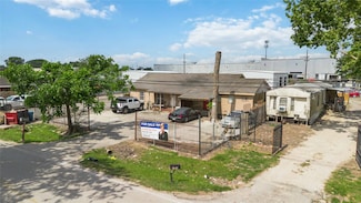 8021 Berwyn Dr, Houston, TX 77037