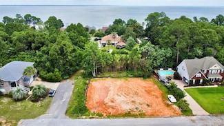 3878 Captains Ct, Midway, FL 32563