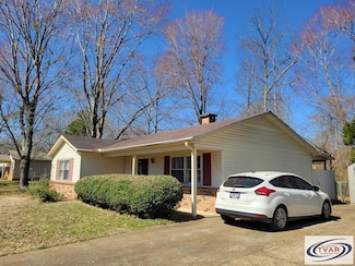 1512 Valleywood Dr, Paris, TN 38242