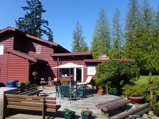25804 Marine View Dr S, Des Moines, WA 98198