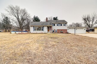 1005 Sunset Dr, Rock Falls, IL 61071
