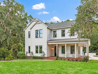 17719 Royal Eagle Ln, Lutz, FL 33549