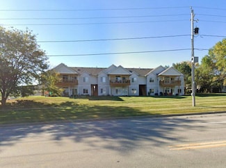950 67th St Unit 321, West Des Moines, IA 50266