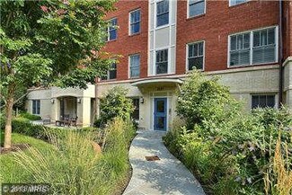 3131 9th Rd N Unit 33, Arlington, VA 22201