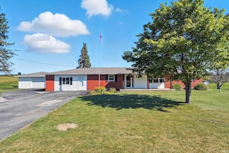 11935 E 750 S, Wolcottville, IN 46795