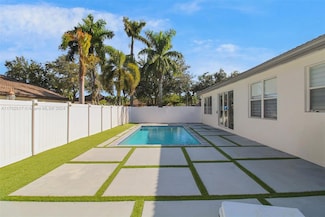 8727 NW 168th Ln, Hialeah, FL 33018