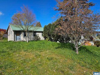 2418 S Chase St, Port Angeles, WA 98362
