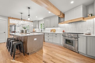 937 Blue Hill Ave, Milton, MA 02186