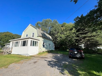 372 S South Main St, Brewer, ME 04412