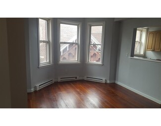 20 Huss Ct Unit 302, Lynn, MA 01905