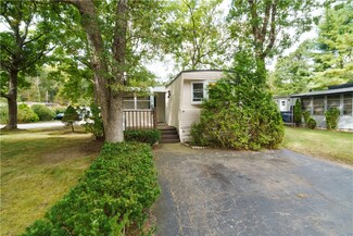 34 Park Ln, Coventry, RI 02816