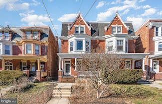 340 College Ave Unit 2, Lancaster, PA 17603