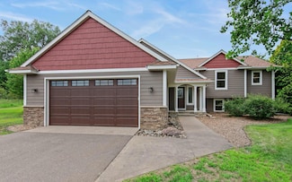 22174 Palisade St NE, Cedar, MN 55011