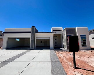 756 Middle Creek Dr, Washington, UT 84780