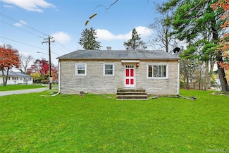 106 E Eckerson Rd, Spring Valley, NY 10977