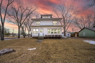 204 S Judson St, Fairmont, MN 56031