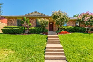 1823 Post Oak Ln, Carrollton, TX 75007