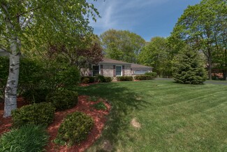 2206 Mae Ct, Winthrop Harbor, IL 60096