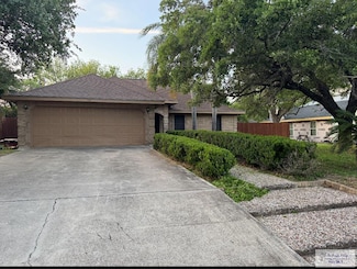 921 Kerria St, Weslaco, TX 78596