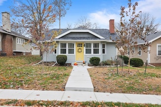 1005 38th St, Des Moines, IA 50311