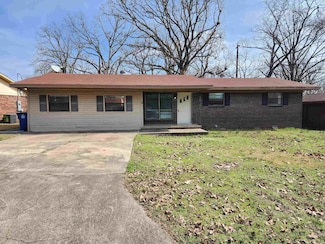 4 La Vista Dr, North Little Rock, AR 72118