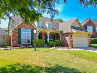 3705 S 63rd Ave W, Tulsa, OK 74107