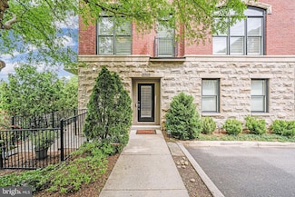 2205 19th Ct N, Arlington, VA 22201