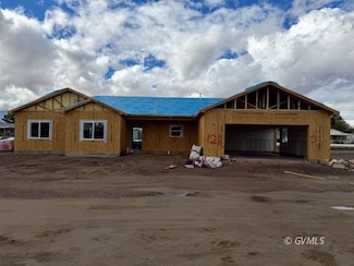 121 E Montana Way, Safford, AZ 85546