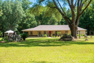 349 SE Downing Dr, High Springs, FL 32643