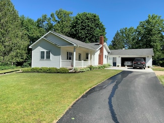 17876 Us Highway 10, Hersey, MI 49639