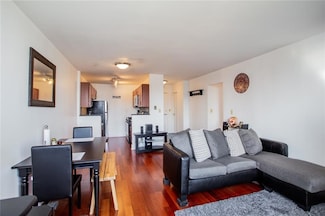 600 E 8th St Unit 12N, Kansas City, MO 64106