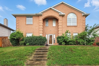 4907 Waterside Ln, Sachse, TX 75048