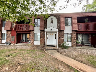 25 Woodsedge Dr Unit 5C, Newington, CT 06111