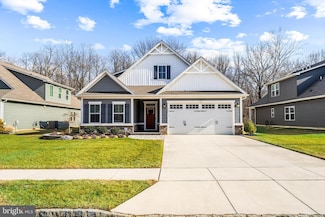 306 Hidden Acres Ln, Moorestown, NJ 08057