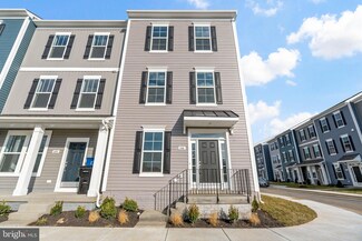 646 Hemsworth Ln, Winchester, VA 22601