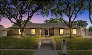 3750 Castle View Cir, Corpus Christi, TX 78410
