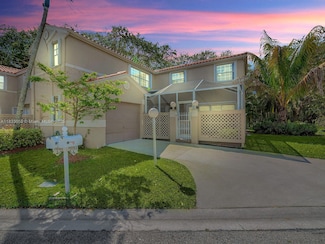 11050 Nautilus Dr, Hollywood, FL 33026