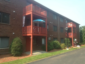 29 Capron Rd Unit 90, Milford, NH 03055