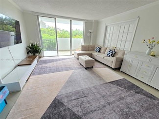 2780 NE 183rd St Unit 409, Aventura, FL 33160