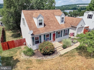 235 E Locust Ln, York, PA 17406