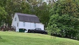 423 Saint Charles Rd, New Bethlehem, PA 16242