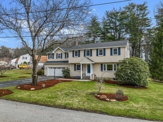 3 Summit Rd, Southborough, MA 01772