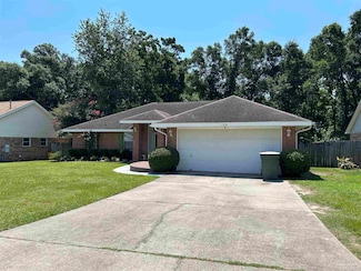 129 Redbreast Ln, Pensacola, FL 32503